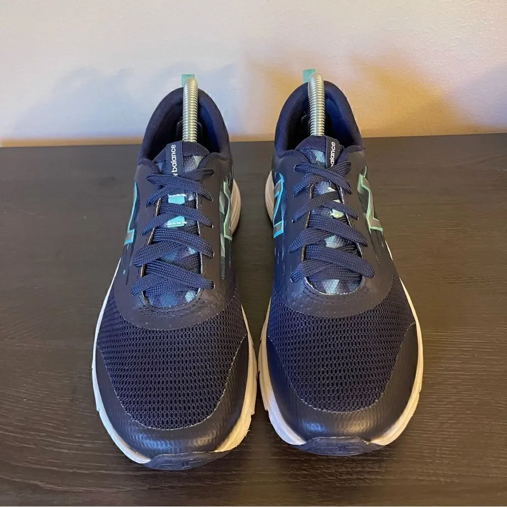New Balance Women’s 715 Cush Cross Sz 9 Training Sneakers NavyTeal  WX715KG2